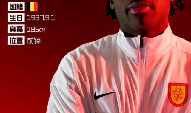 意外吗？武磊“黑又硬”队友加盟重庆铜梁龙，本赛季欧冠速度第一